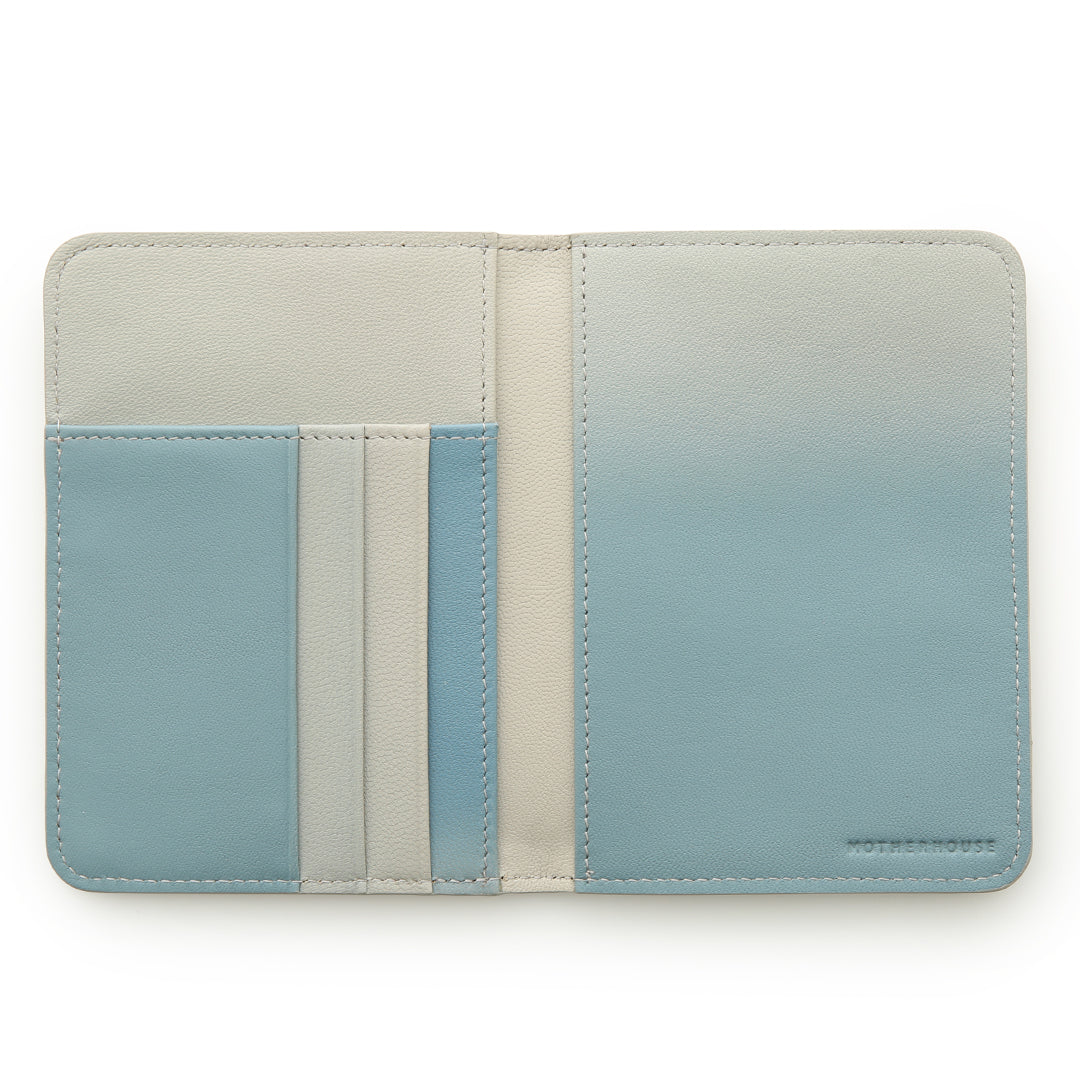 Irodori Mesh Passport Case