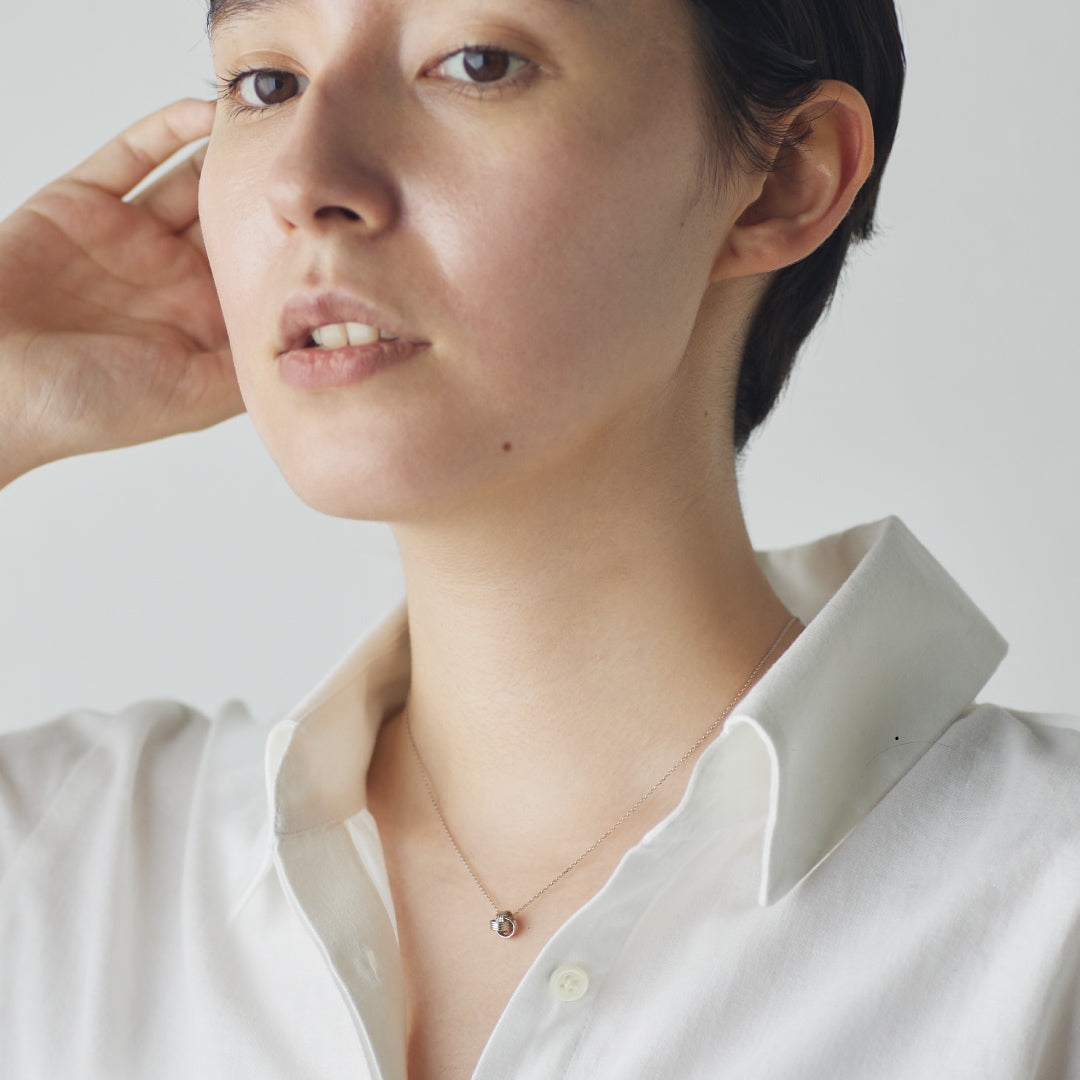 胡桃 ネックレス