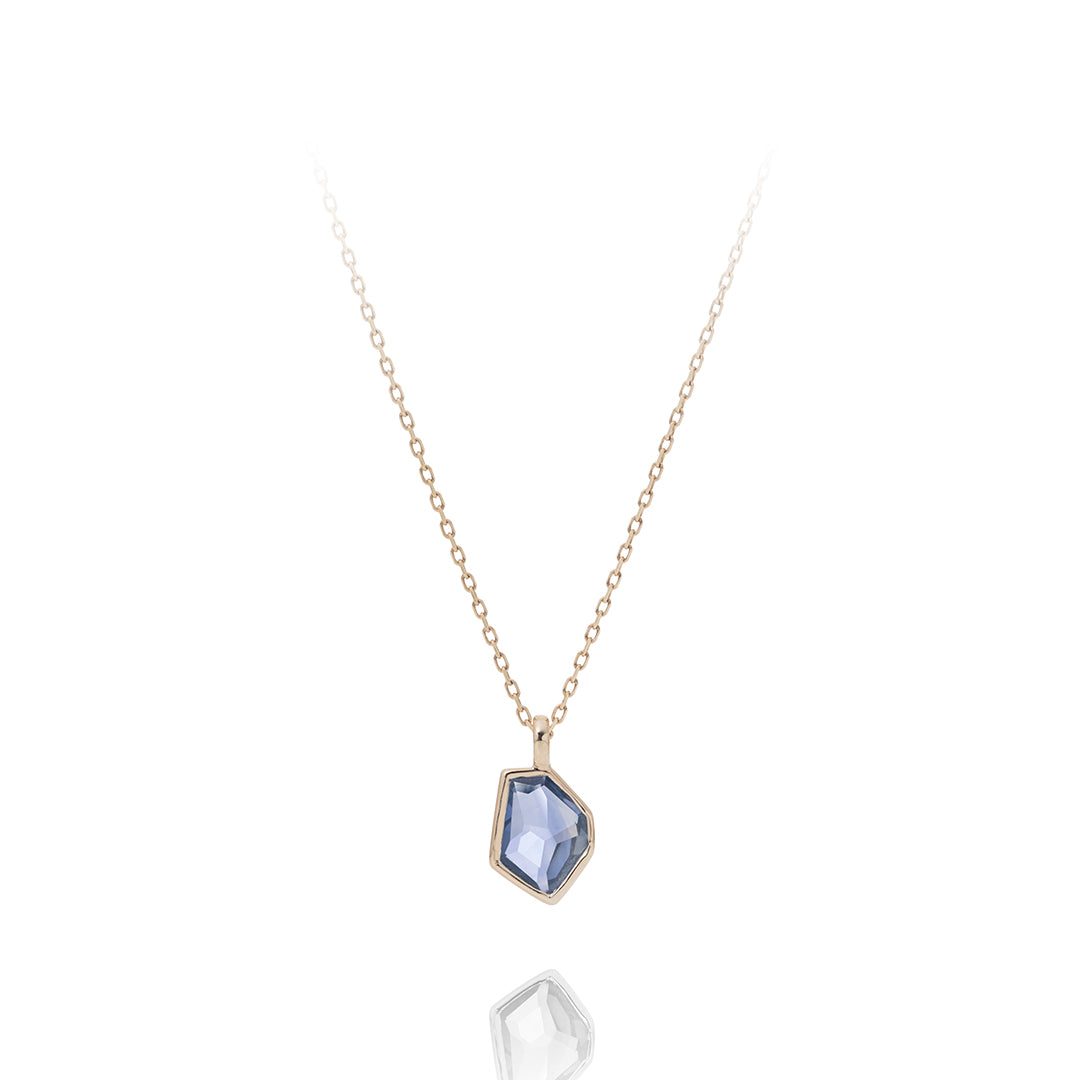 Pale Sapphire トップ