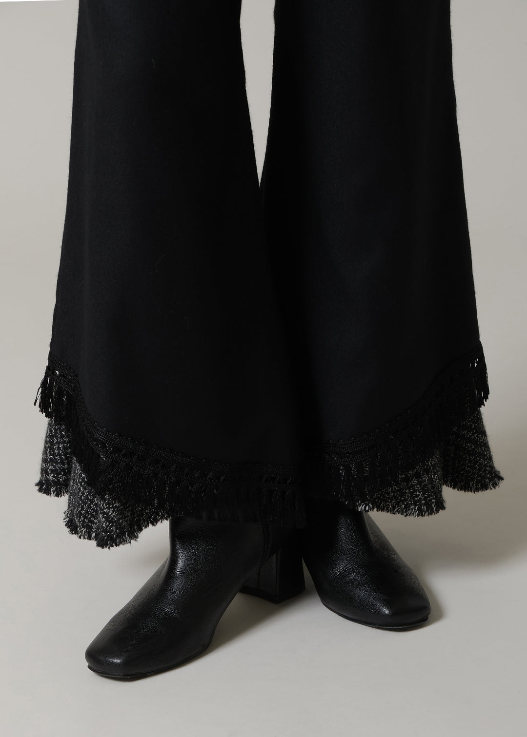Yuragi Hem Fringe Pants Ornello