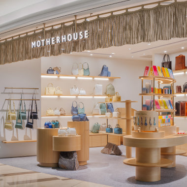 成田空港第2ターミナル店 – マザーハウス 公式サイト