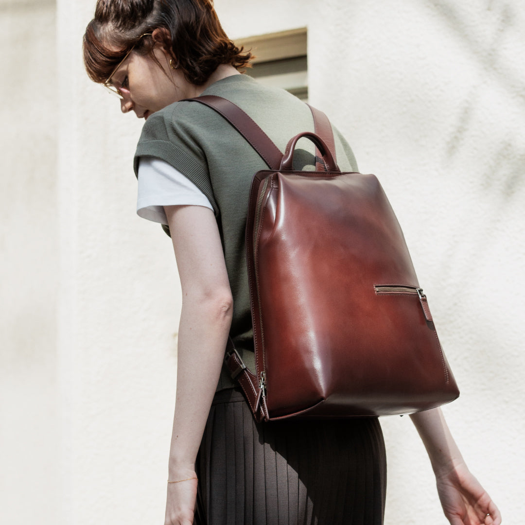 Antique Triangle Backpack – マザーハウス 公式サイト