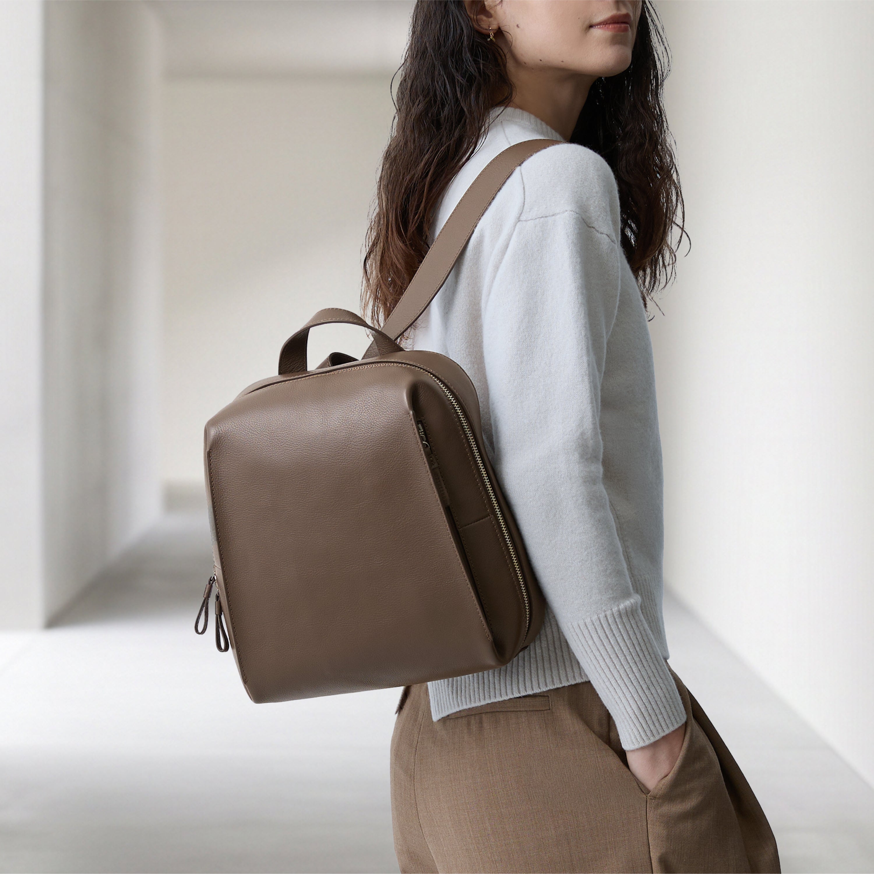 Kazematou Backpack M – マザーハウス 公式サイト