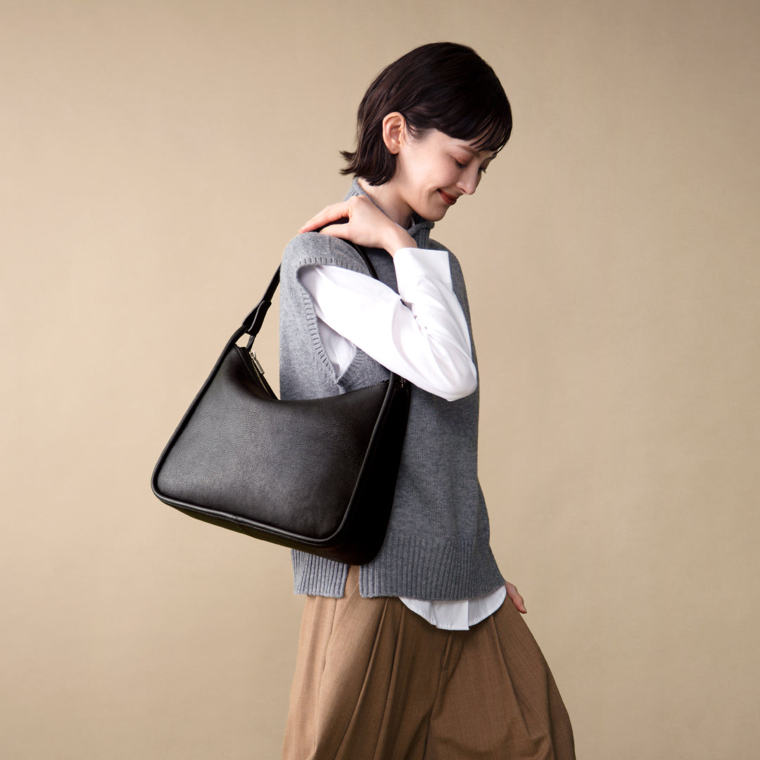 Big Milling Square Tote