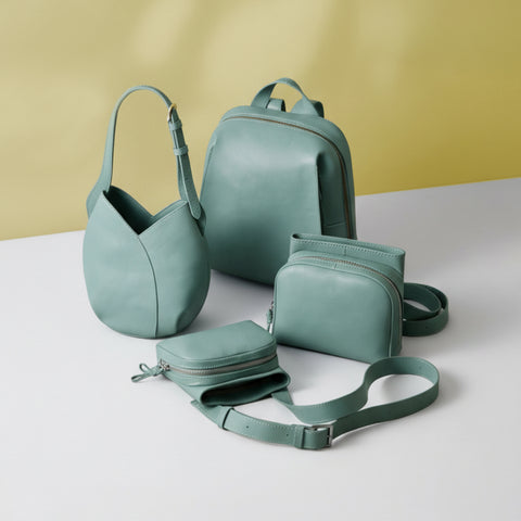 春の光を纏う、柔らかな色彩の新色レザー