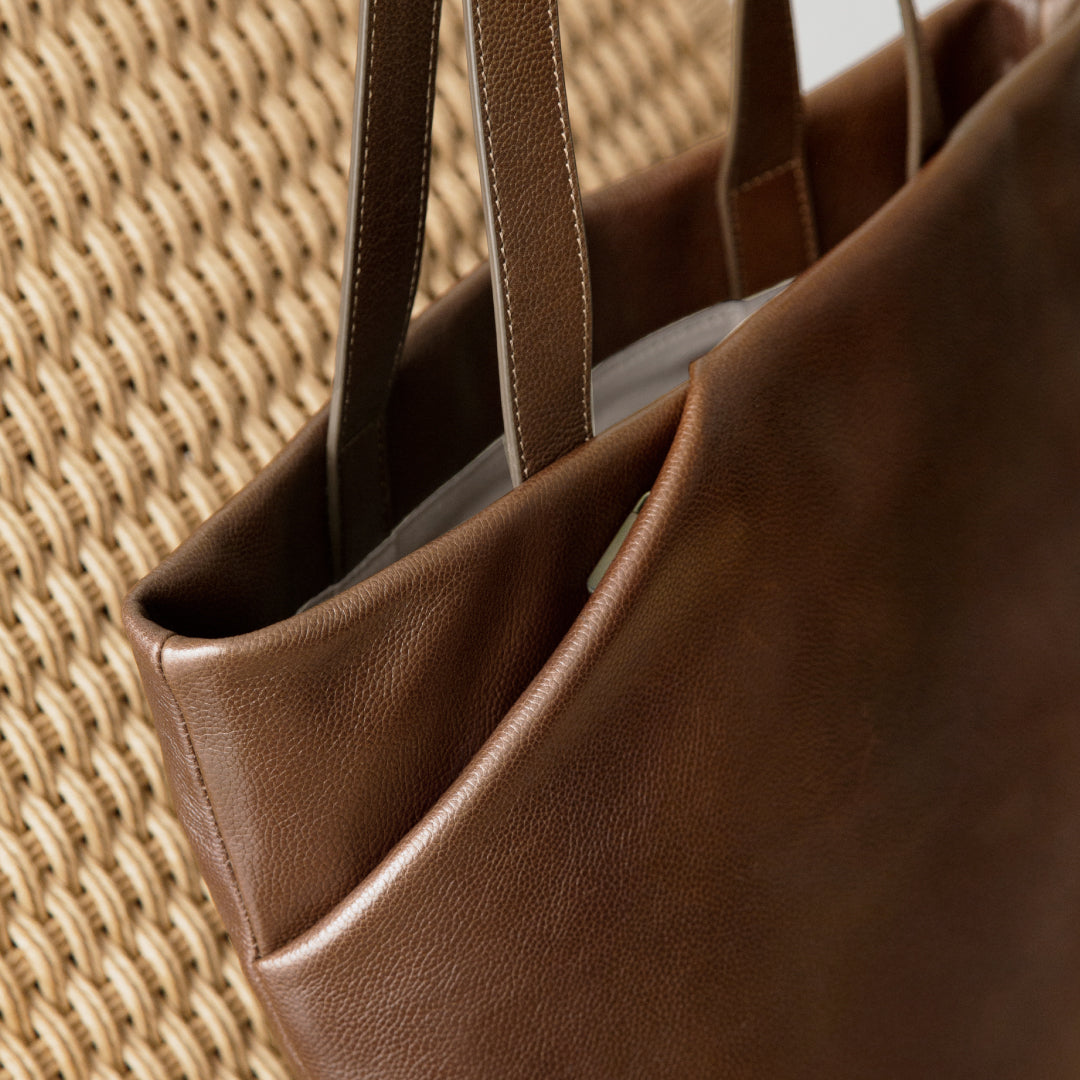 Fluid Tote M