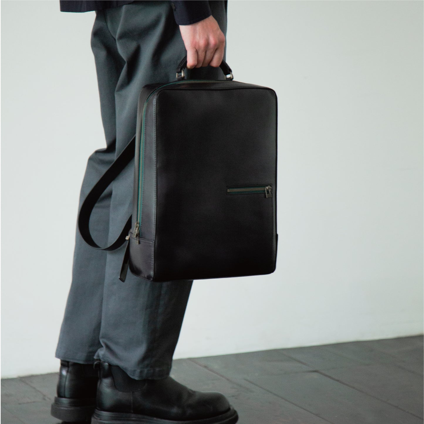 Antique Square Backpack Line Accent