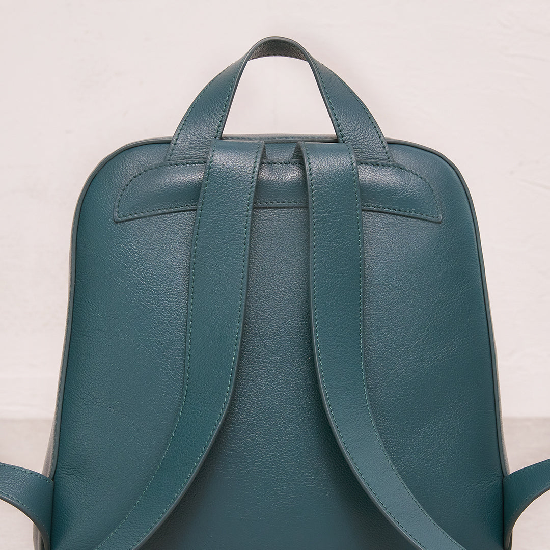 Kazematou Backpack M – マザーハウス 公式サイト