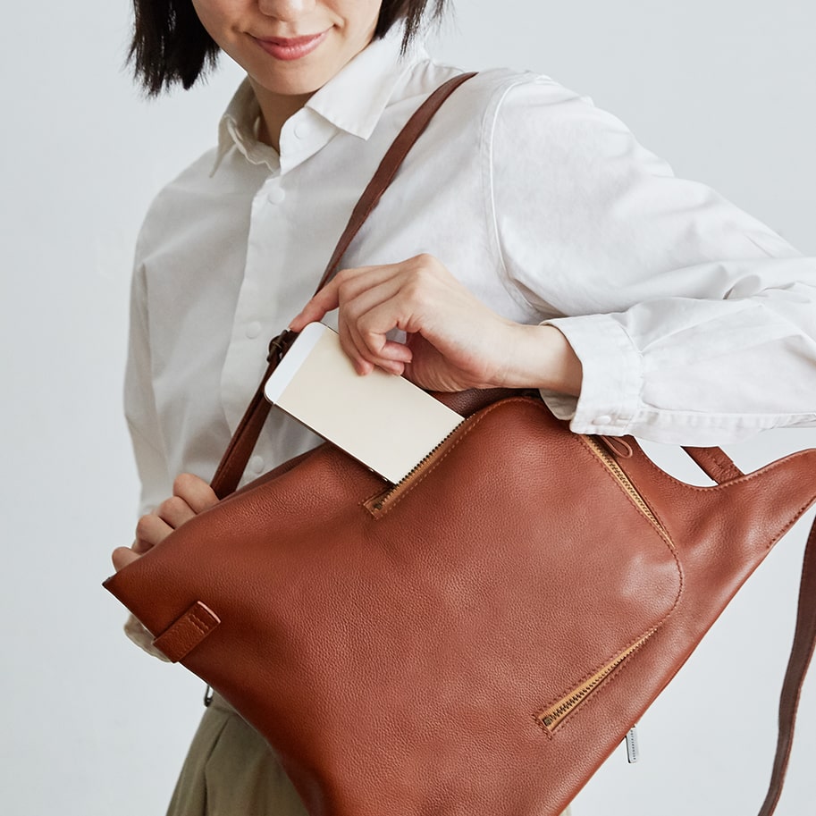 Minimatou Backpack M – マザーハウス 公式サイト