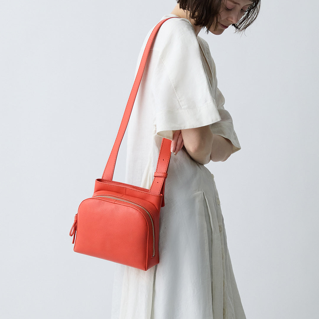 Sora 2 Way Shoulder M