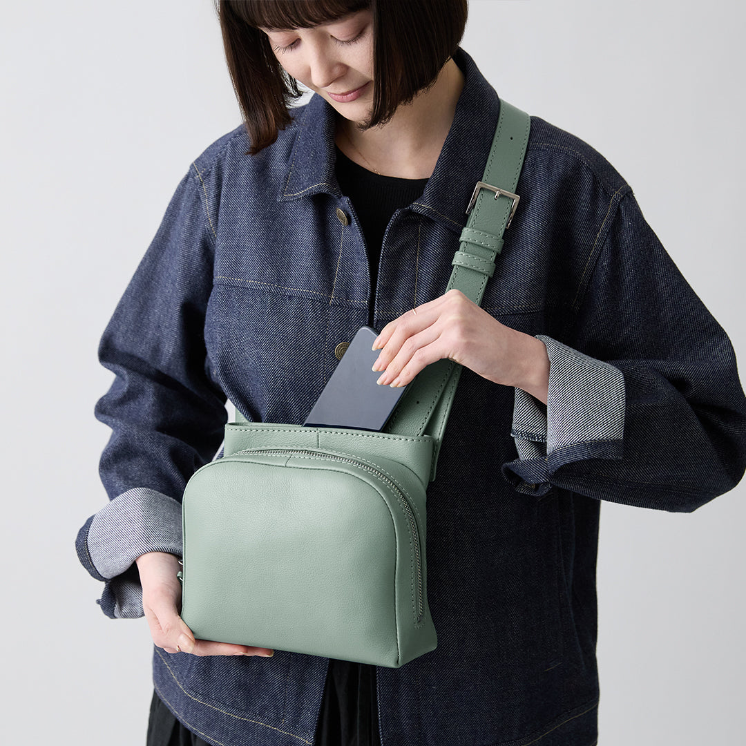 Sora 2 Way Shoulder M