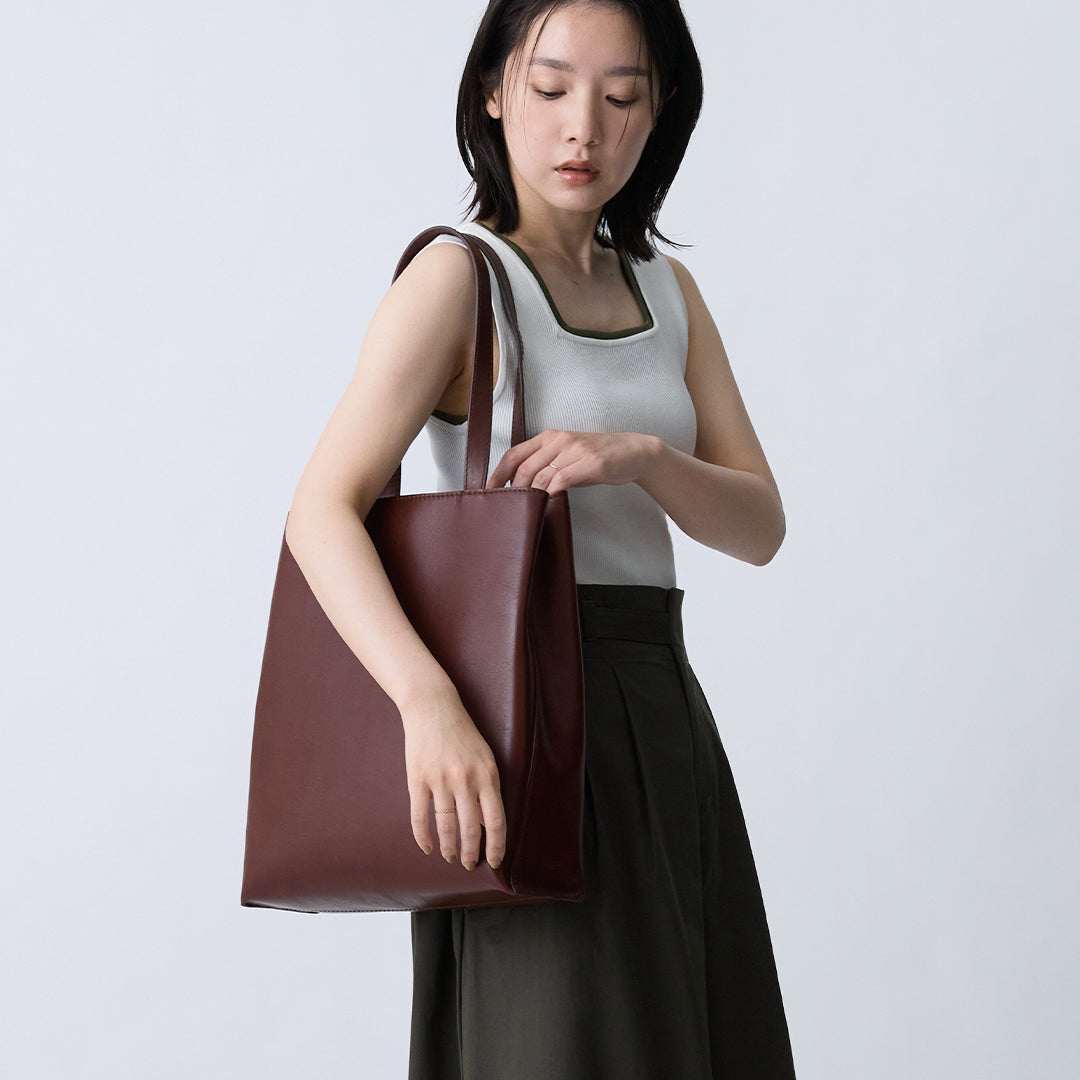 Bright V Tote