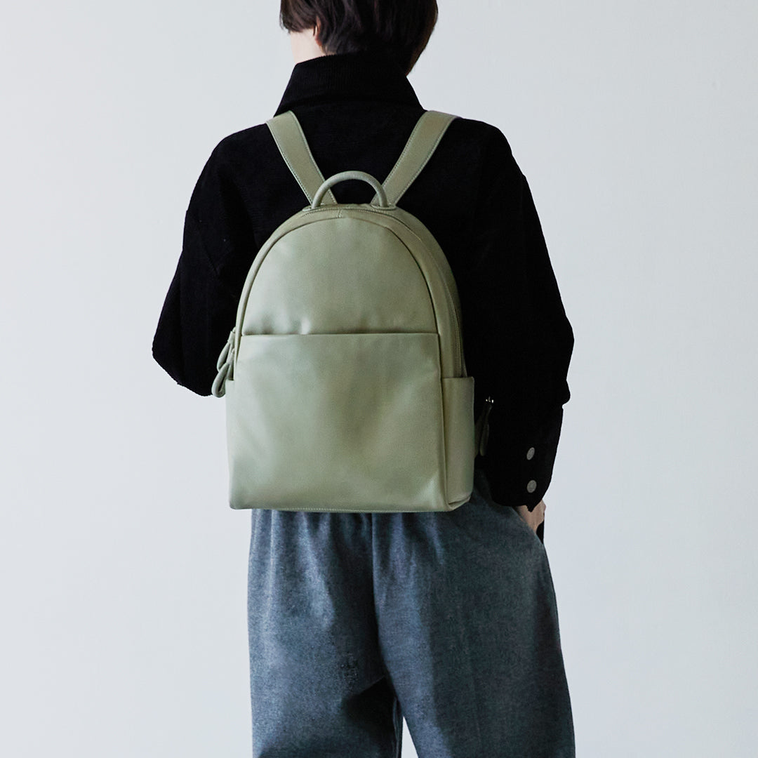 Soft Balloon Backpack – マザーハウス 公式サイト