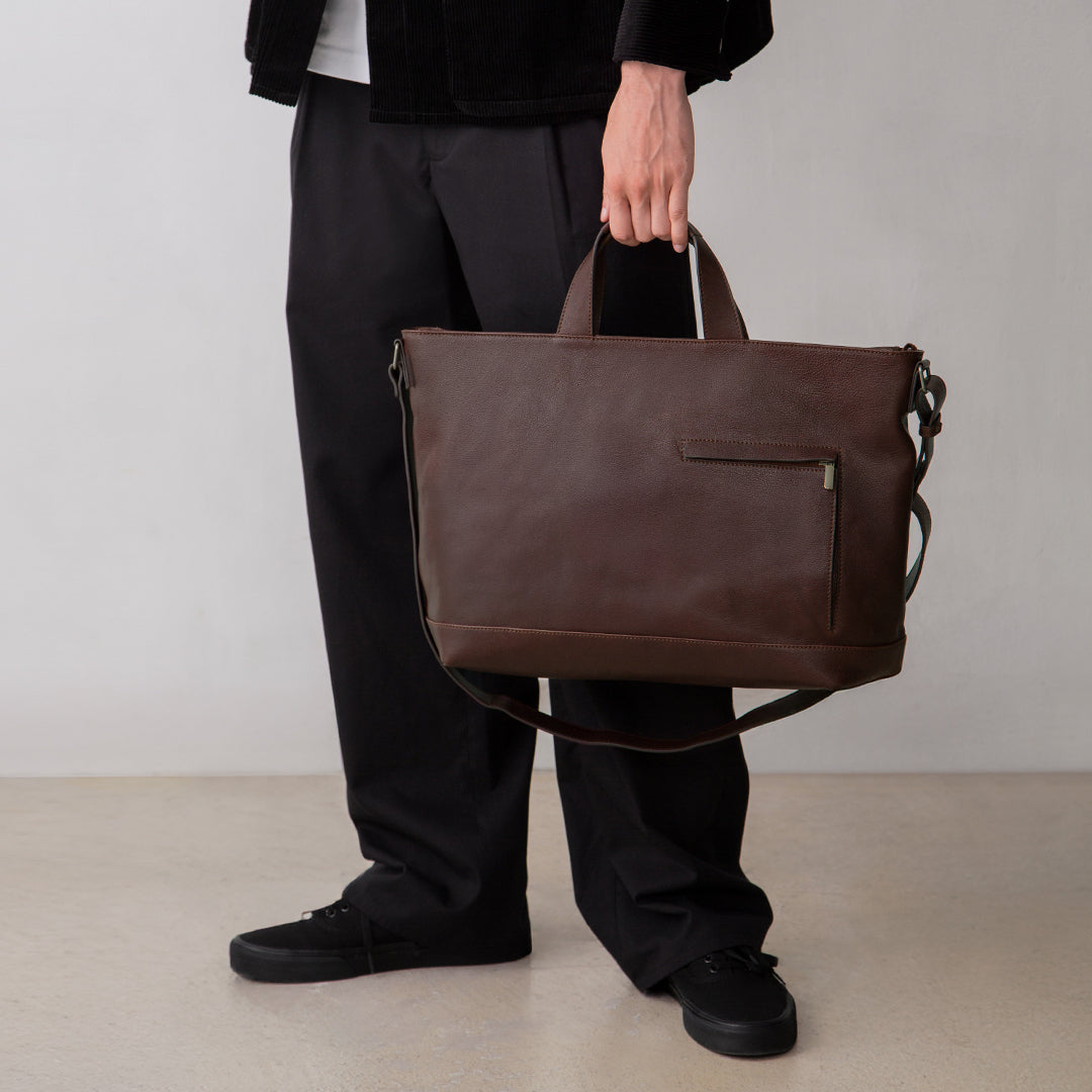 Grained 2 Way Shoulder