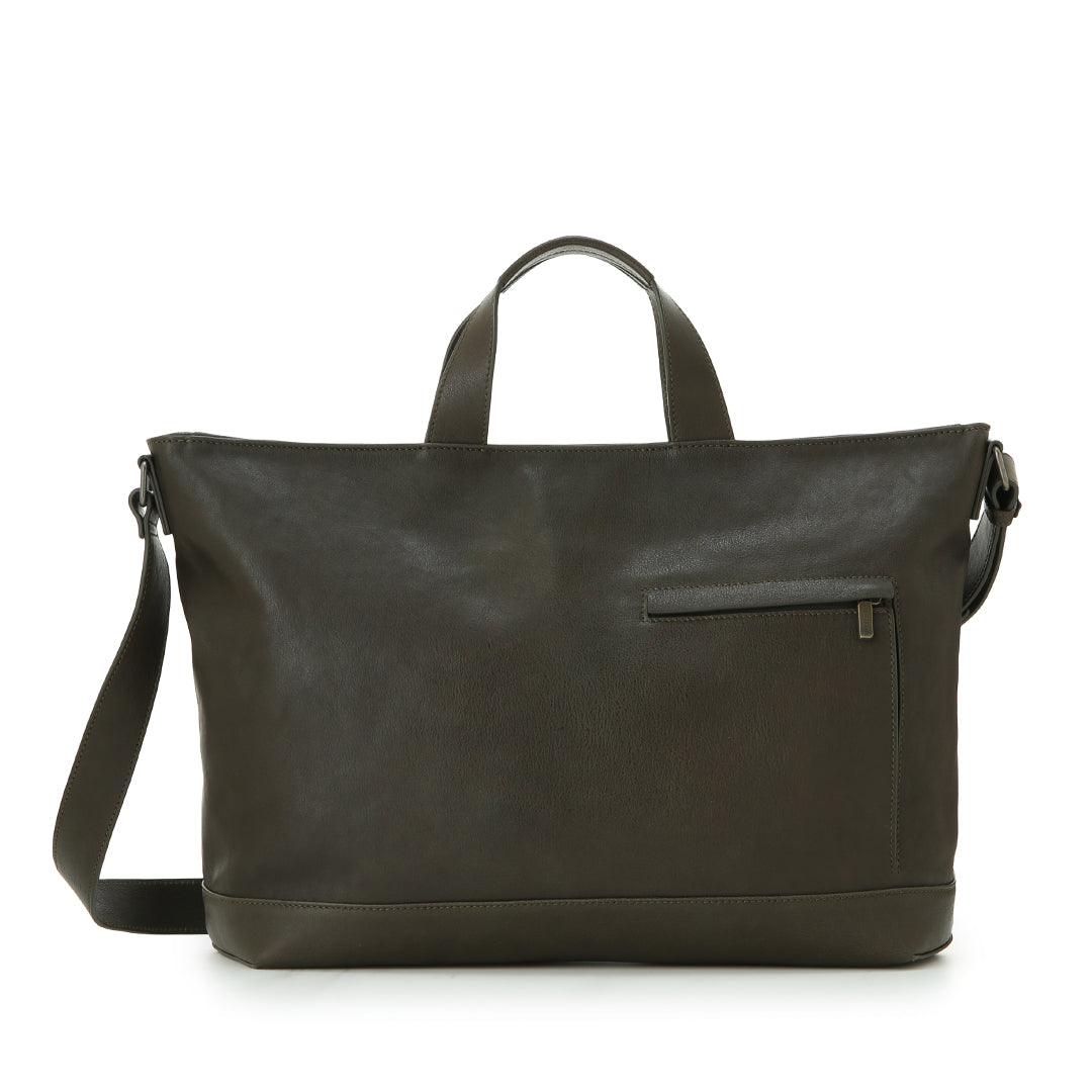 【美品】　マザーハウス　メッセンジャー　レザー　斜めフラップ　ダークインディゴ Grained 2 Way Shoulder – マザーハウス 公式サイト