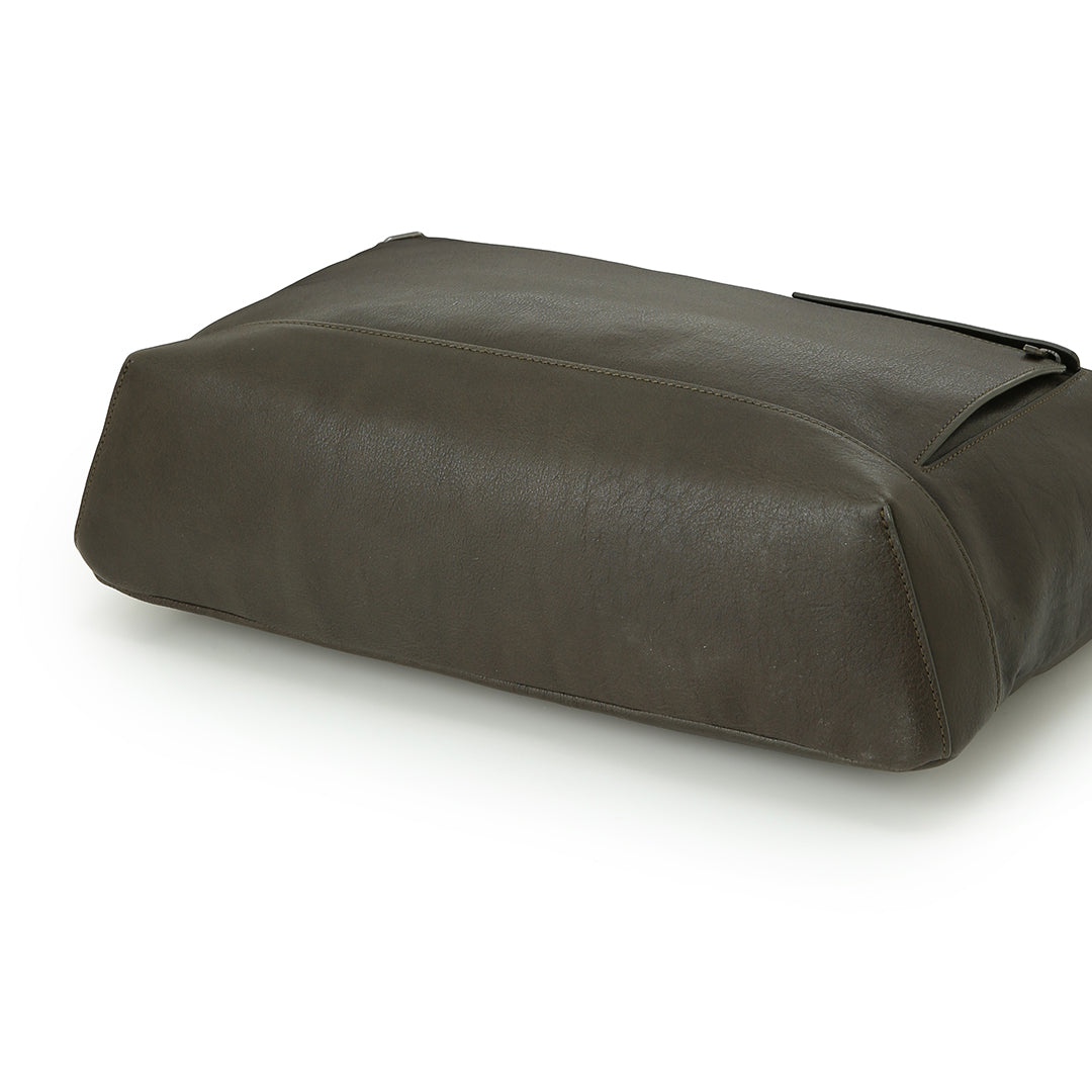 Grained 2 Way Shoulder