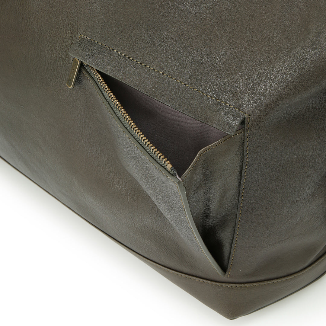 Grained 2 Way Shoulder