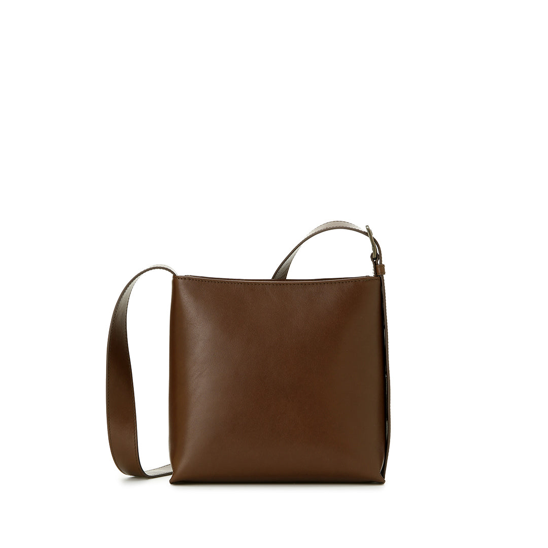 マザーハウス レザーショルダーバッグ 定価35,200円 Bright Square Shoulder – マザーハウス 公式サイト