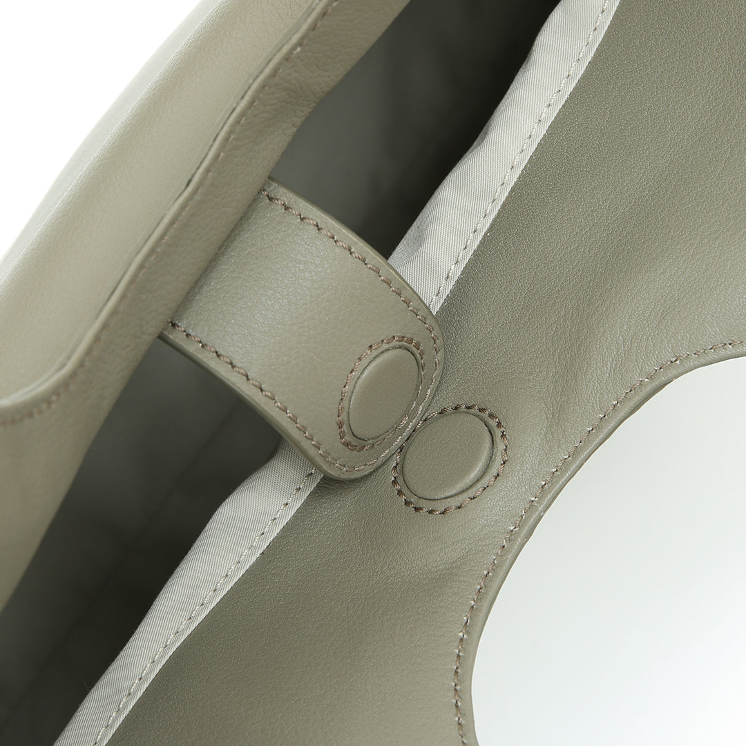 Gradient Handle Tote