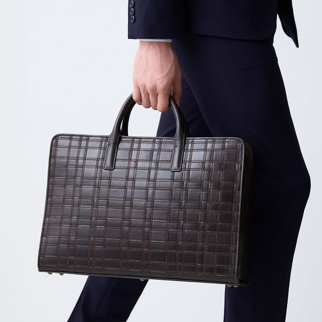 Antique Mesh Classic Business