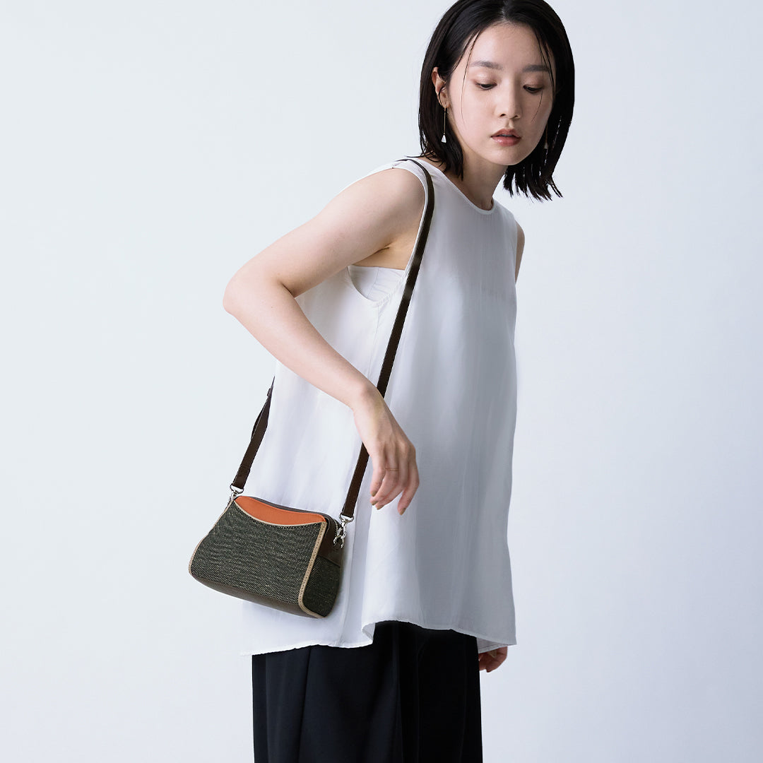 Jutee Multi-color Shoulder S