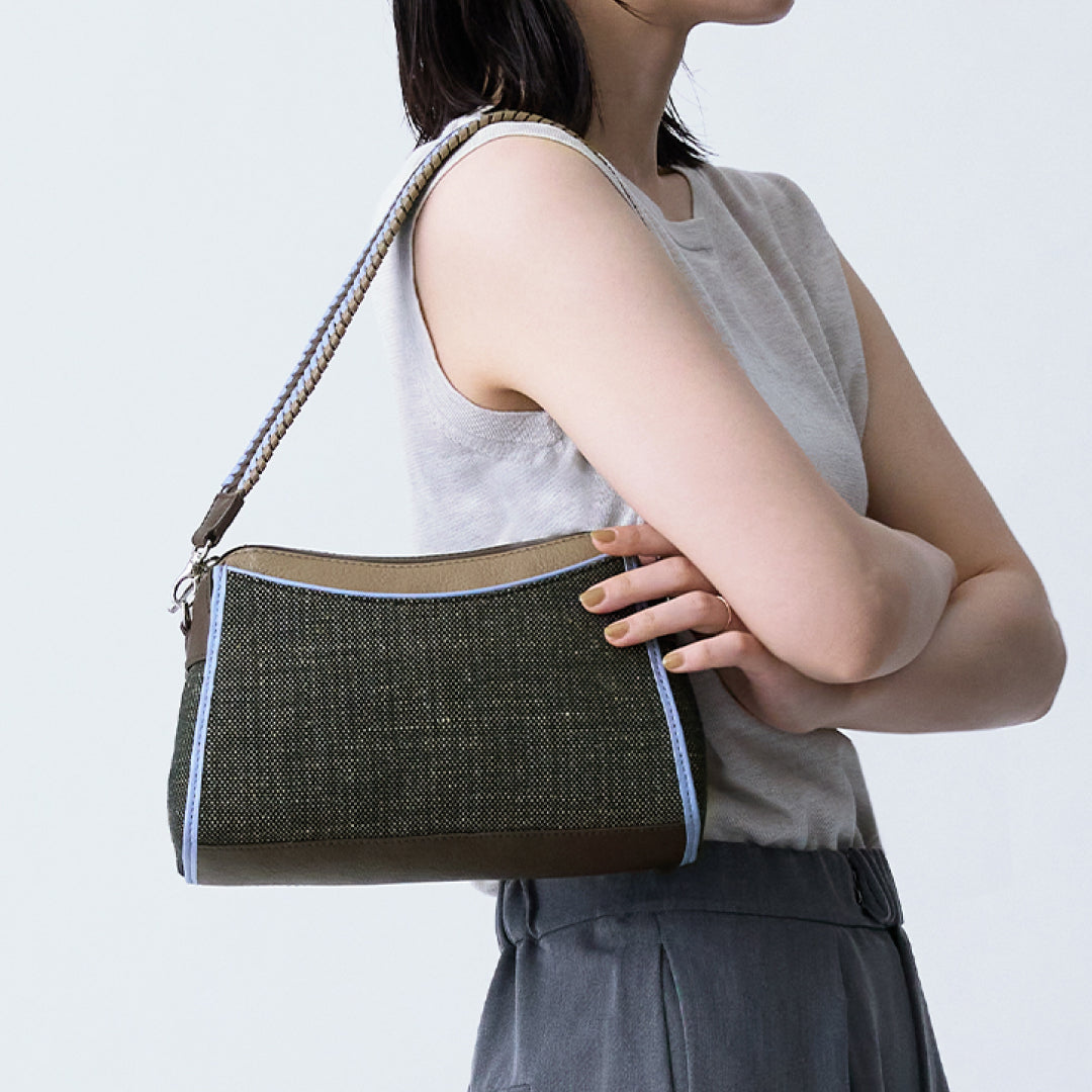 Jutee Multi-color Shoulder M