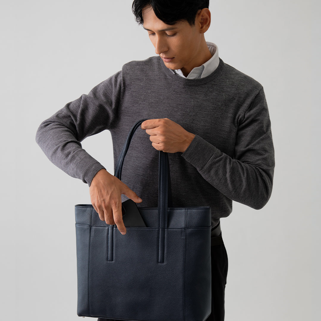 Grid Tote