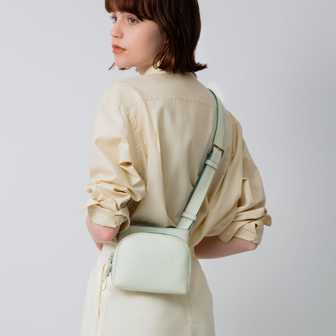 Sora Contrast 2 Way Shoulder S