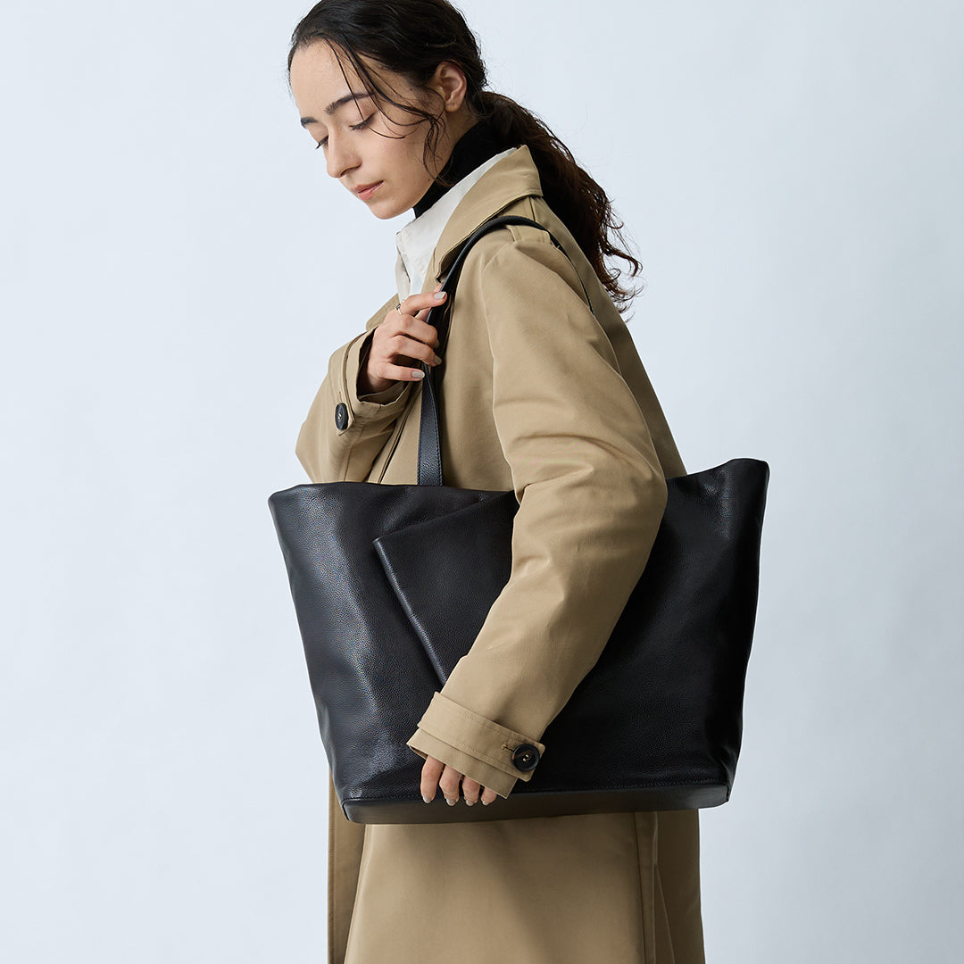 Fluid Tote L