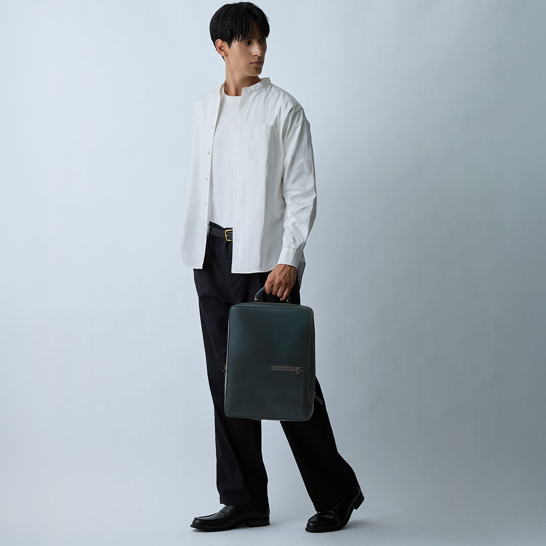 Antique Square Backpack Line Accent