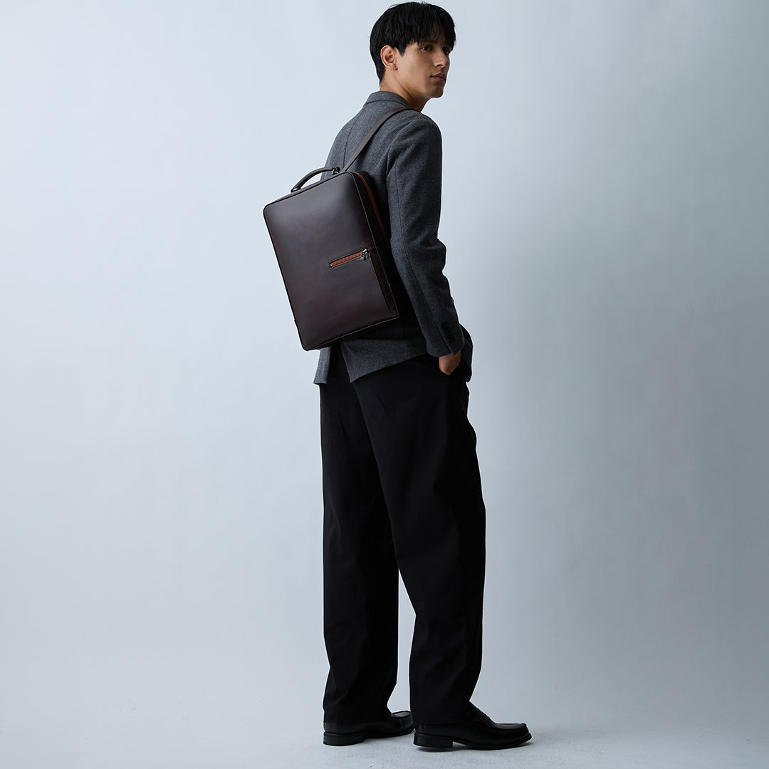 Antique Square Backpack Line Accent