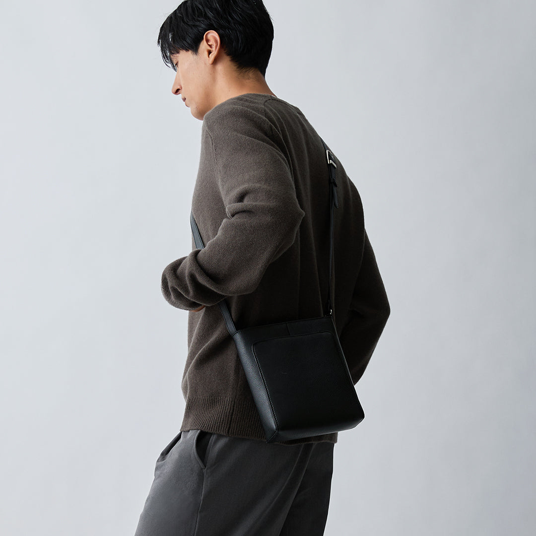 One-Mile Shoulder (Pocket)