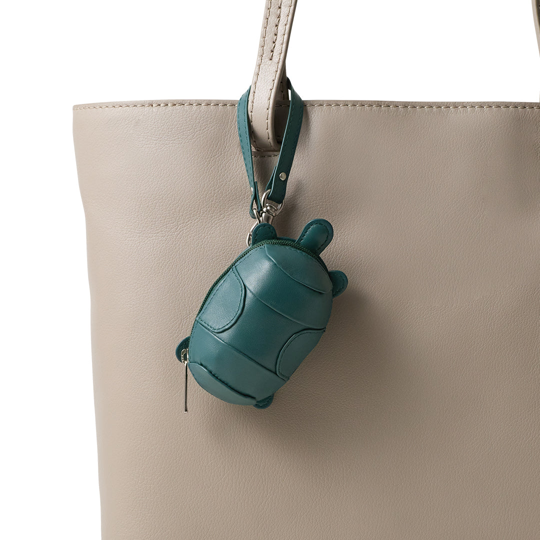 Kamesan Pouch Charm – マザーハウス 公式サイト