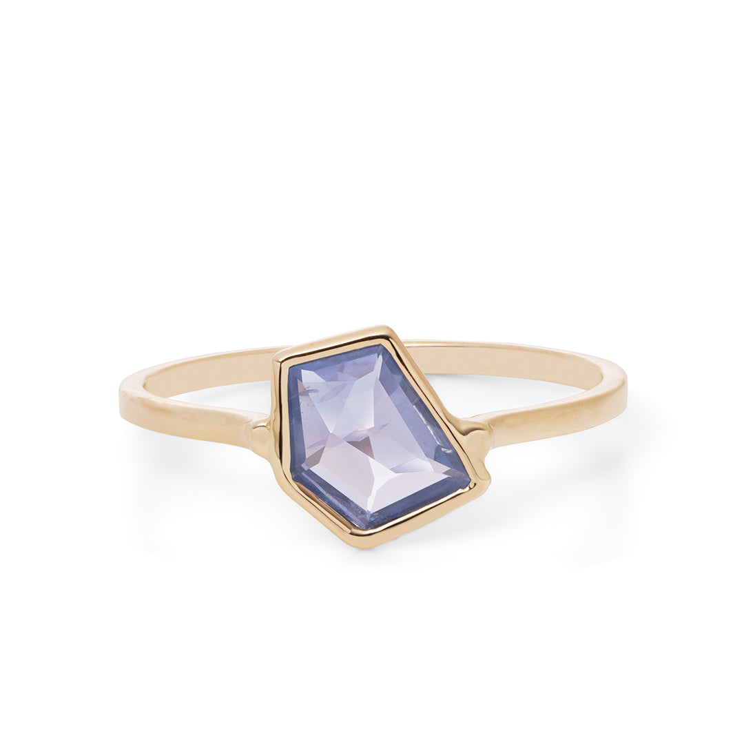 Pale Sapphire リング