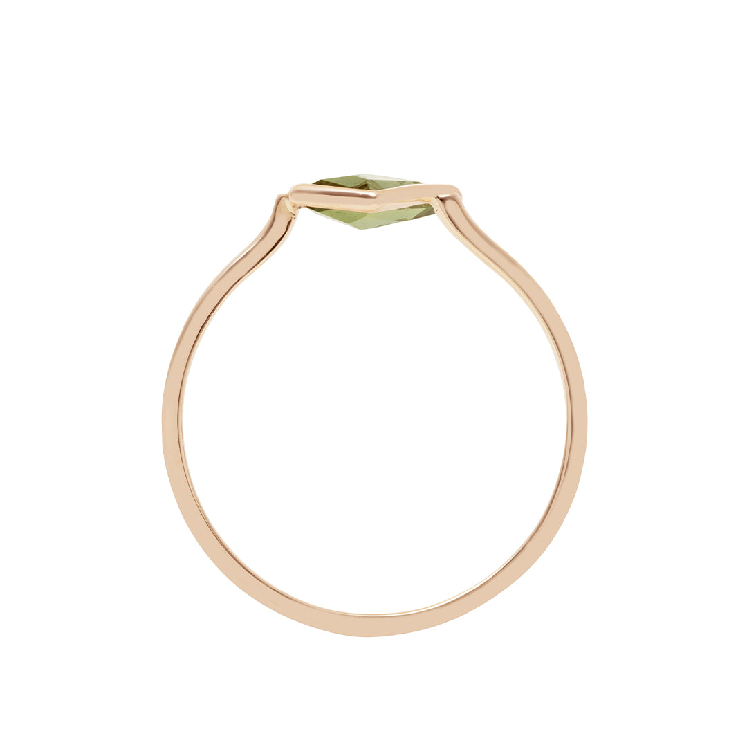 Pale Fancy Sapphire リング