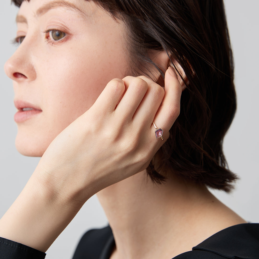 Pale Fancy Sapphire リング