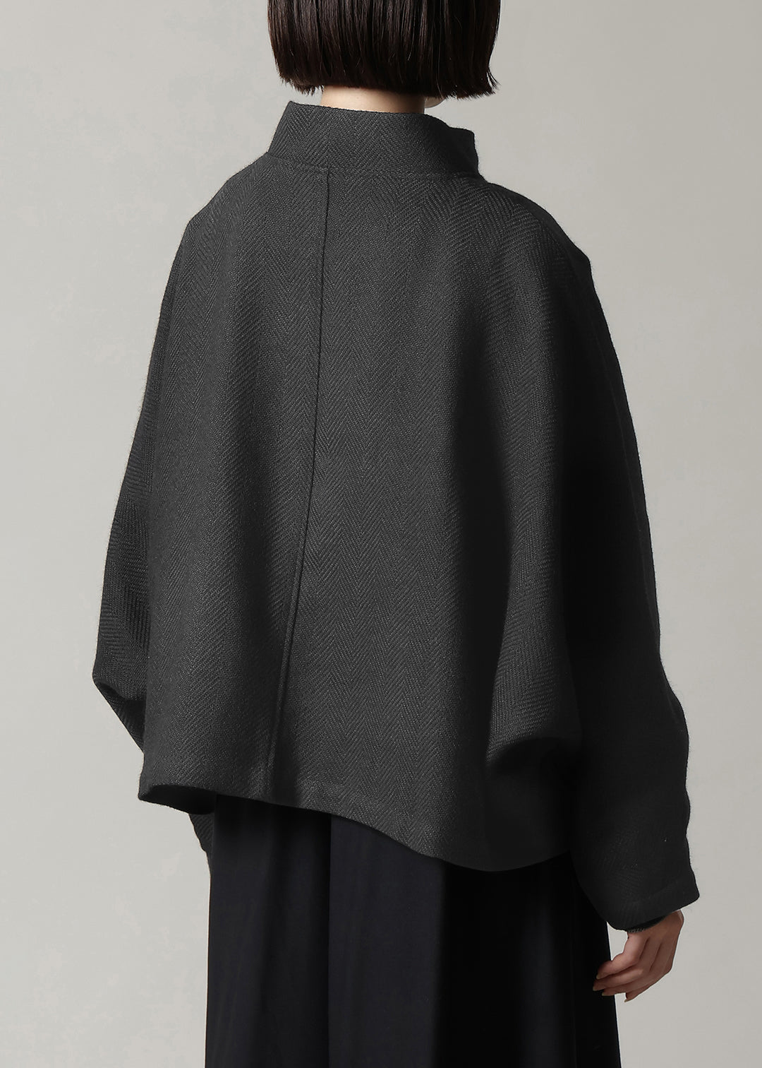 Matou Stand Collar Short JK Modura