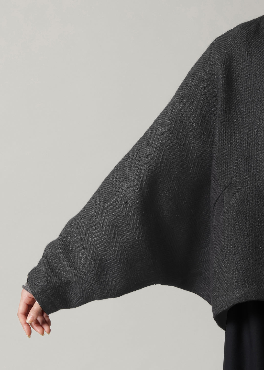 Matou Stand Collar Short JK Modura