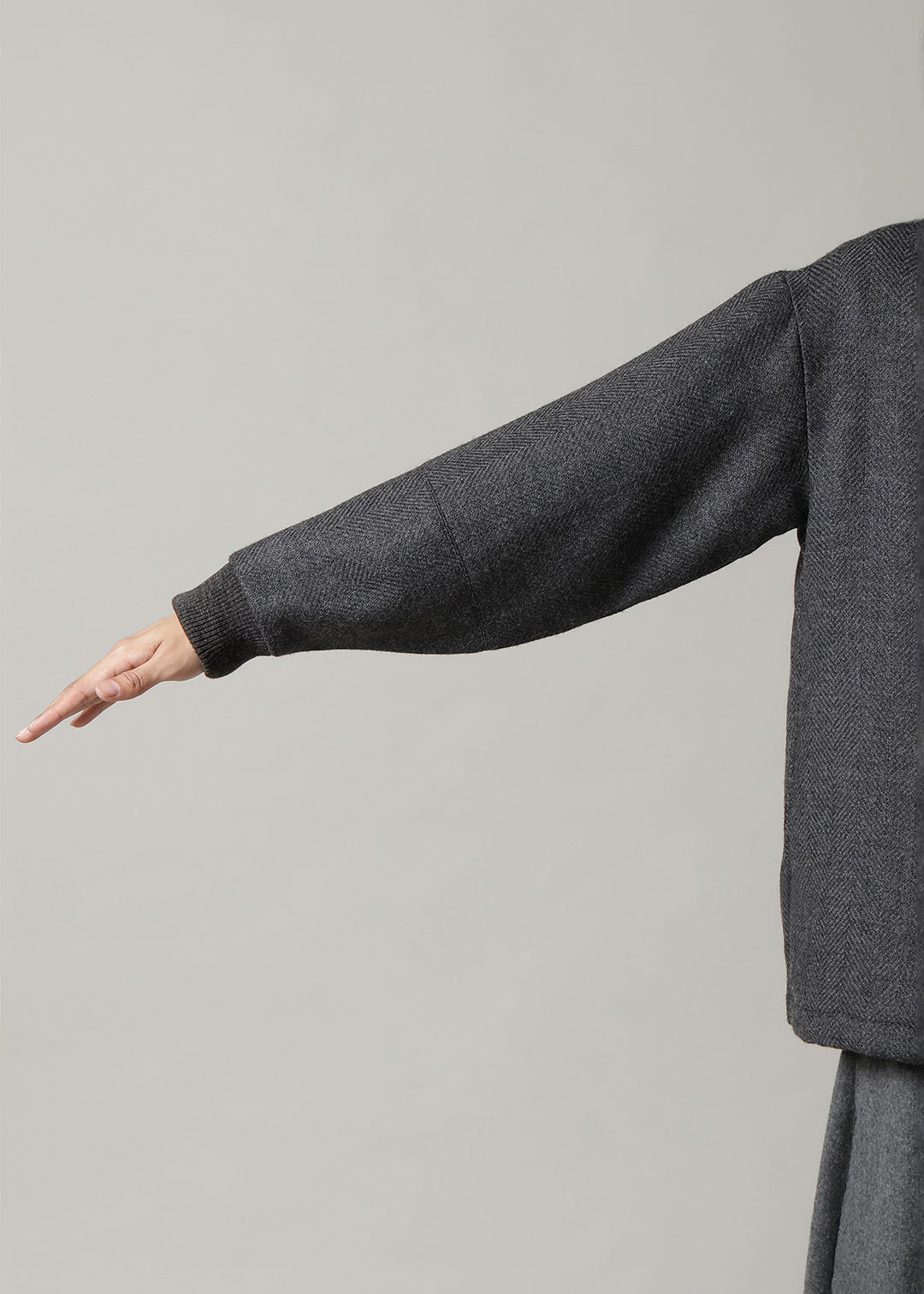 Nomad High Neck Drape BZ Modura