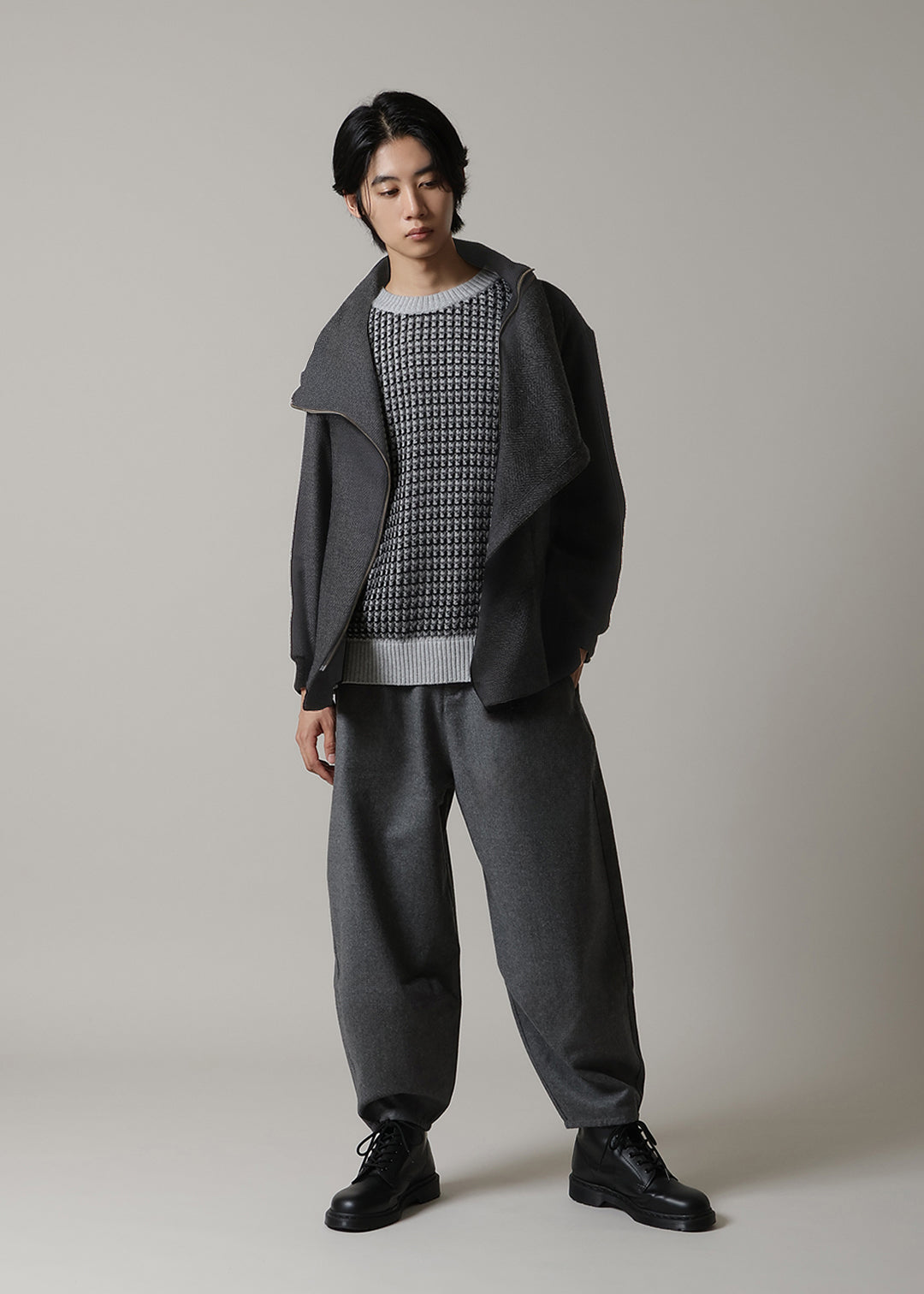 Nomad High Neck Drape BZ Modura