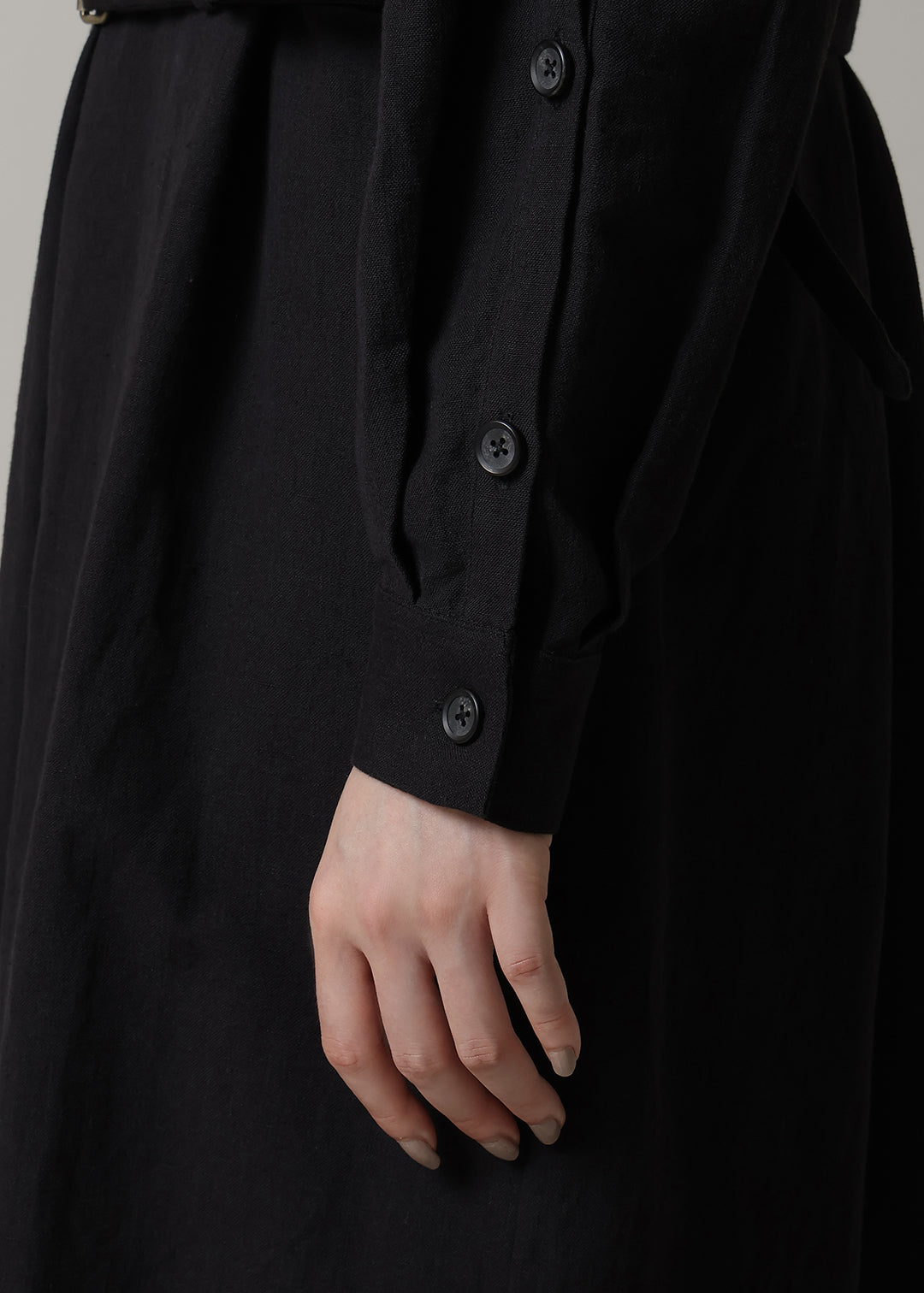 Xing Side Button OP Linen Khadi