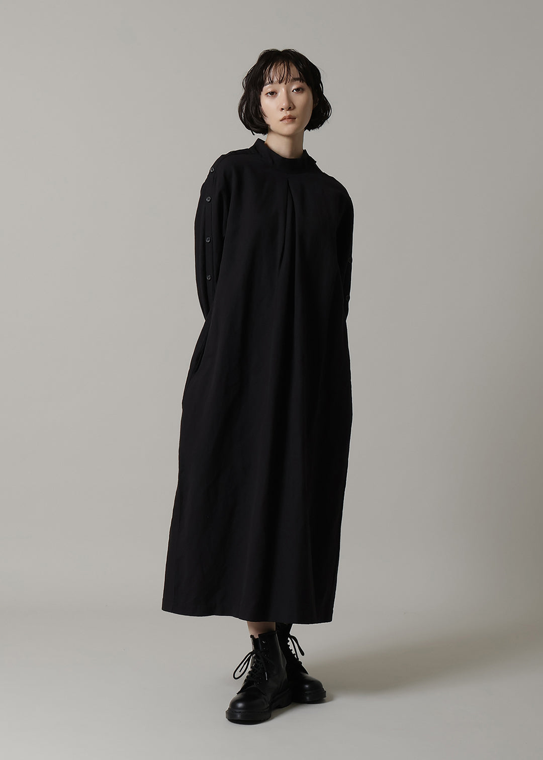 Xing Side Button OP Linen Khadi