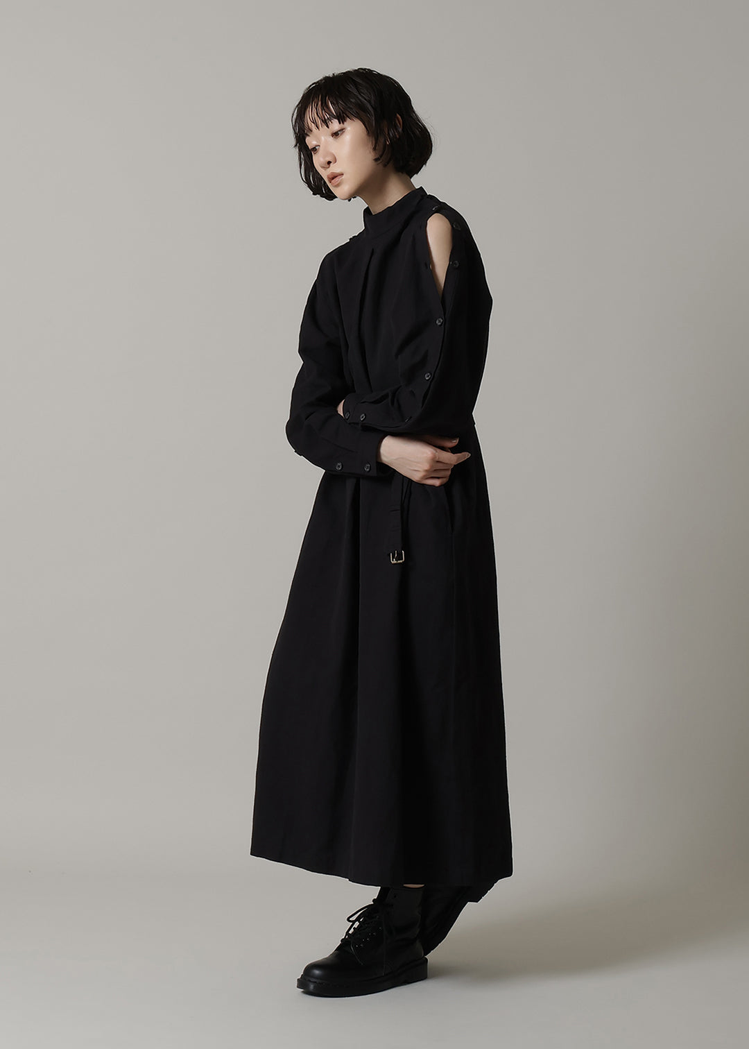 Xing Side Button OP Linen Khadi