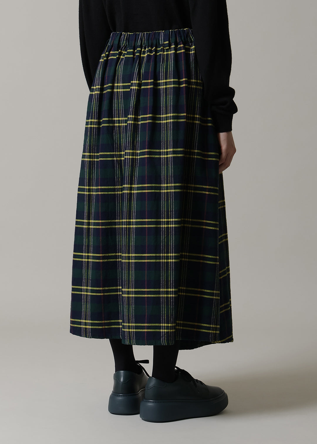 Kaname Uneven Pleat SK 56dt check