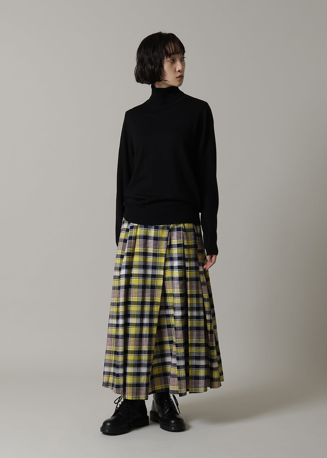 Kaname Uneven Pleat SK 56dt check