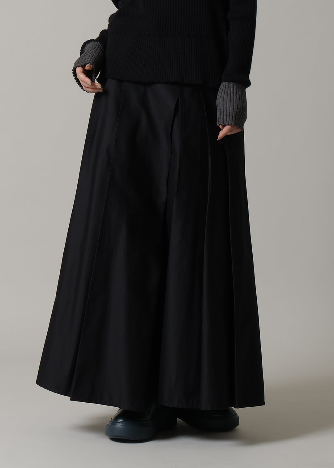 Kaname Uneven Pleat SK Cotton Chino