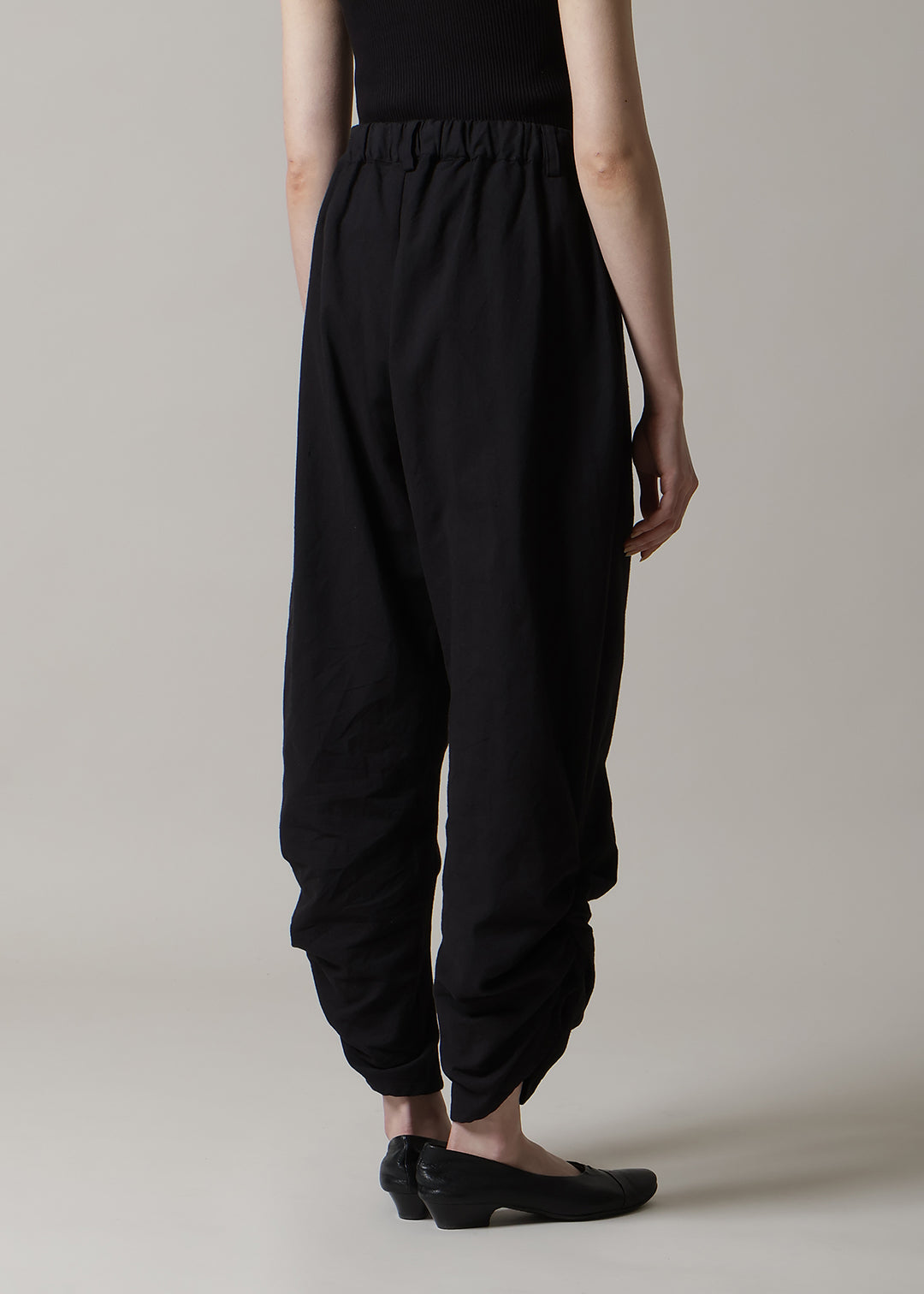 Sculpted Twisted Hem PT 56dt Khadi