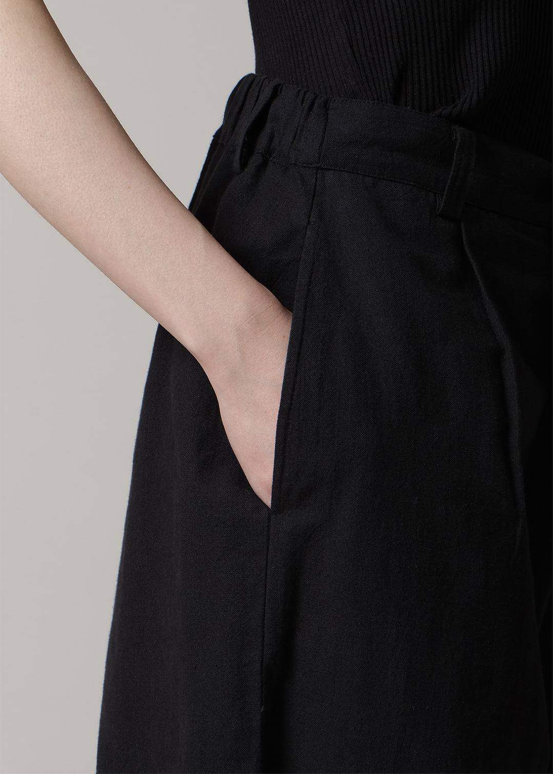 Sculpted Twisted Hem PT 56dt Khadi