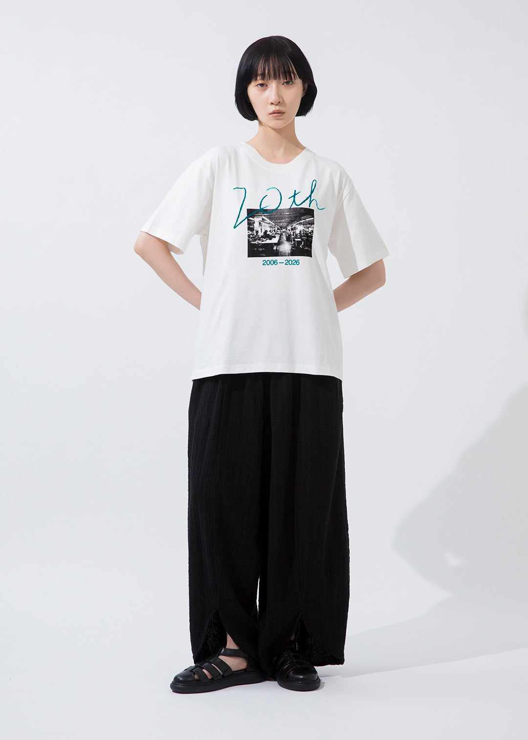 ''Keep Walking'' T-shirt