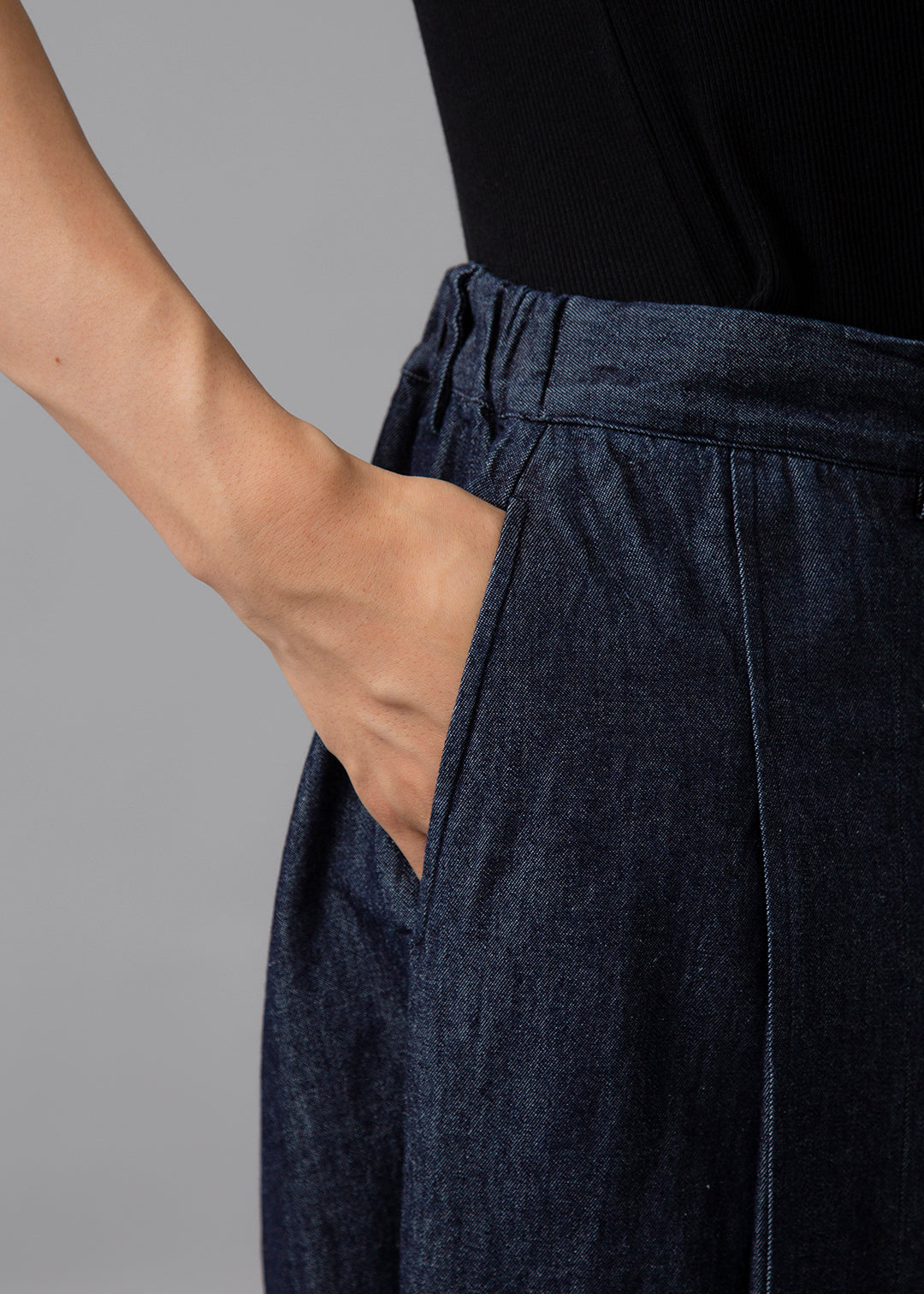 Sculpted Deep Tuck Pants Denim